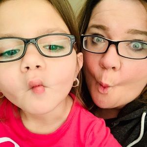 Meet your Posher, Shaina